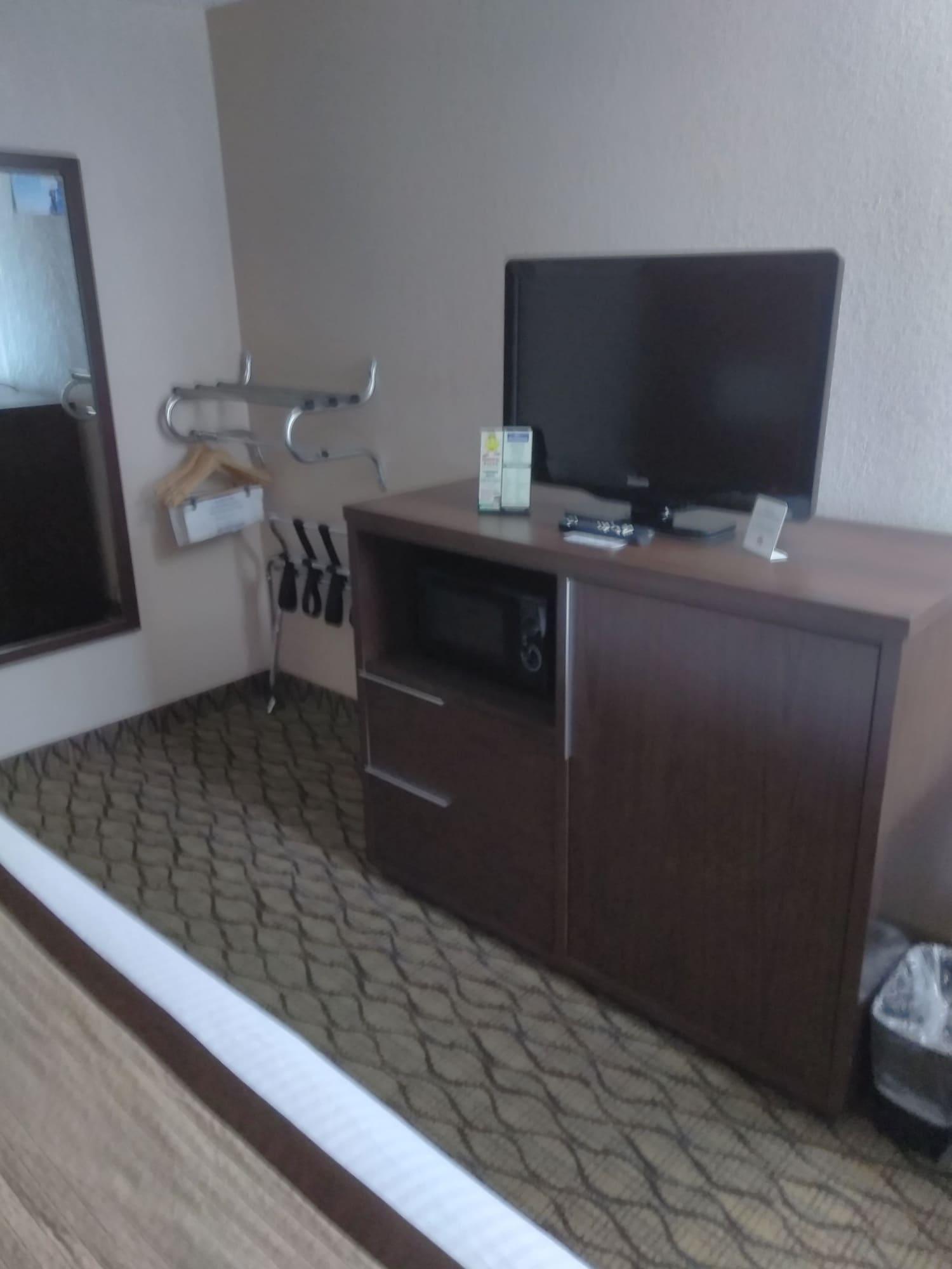 Baymont By Wyndham Madison Heights Detroit Area Otel Dış mekan fotoğraf