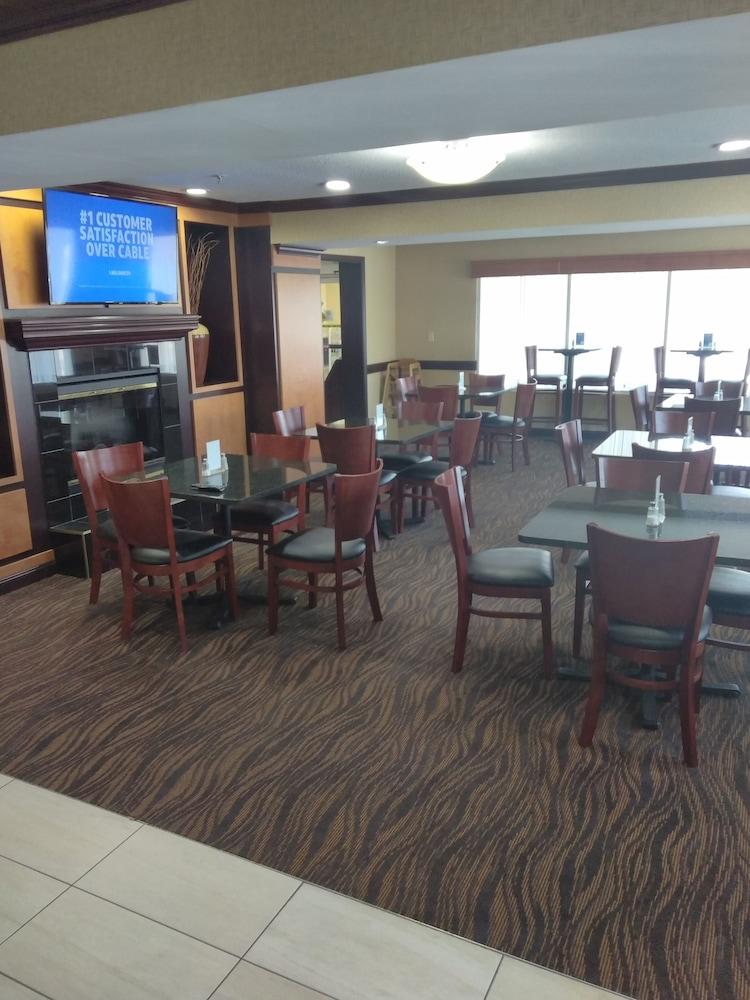 Baymont By Wyndham Madison Heights Detroit Area Otel Dış mekan fotoğraf
