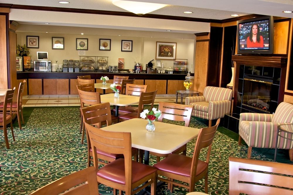 Baymont By Wyndham Madison Heights Detroit Area Otel Dış mekan fotoğraf