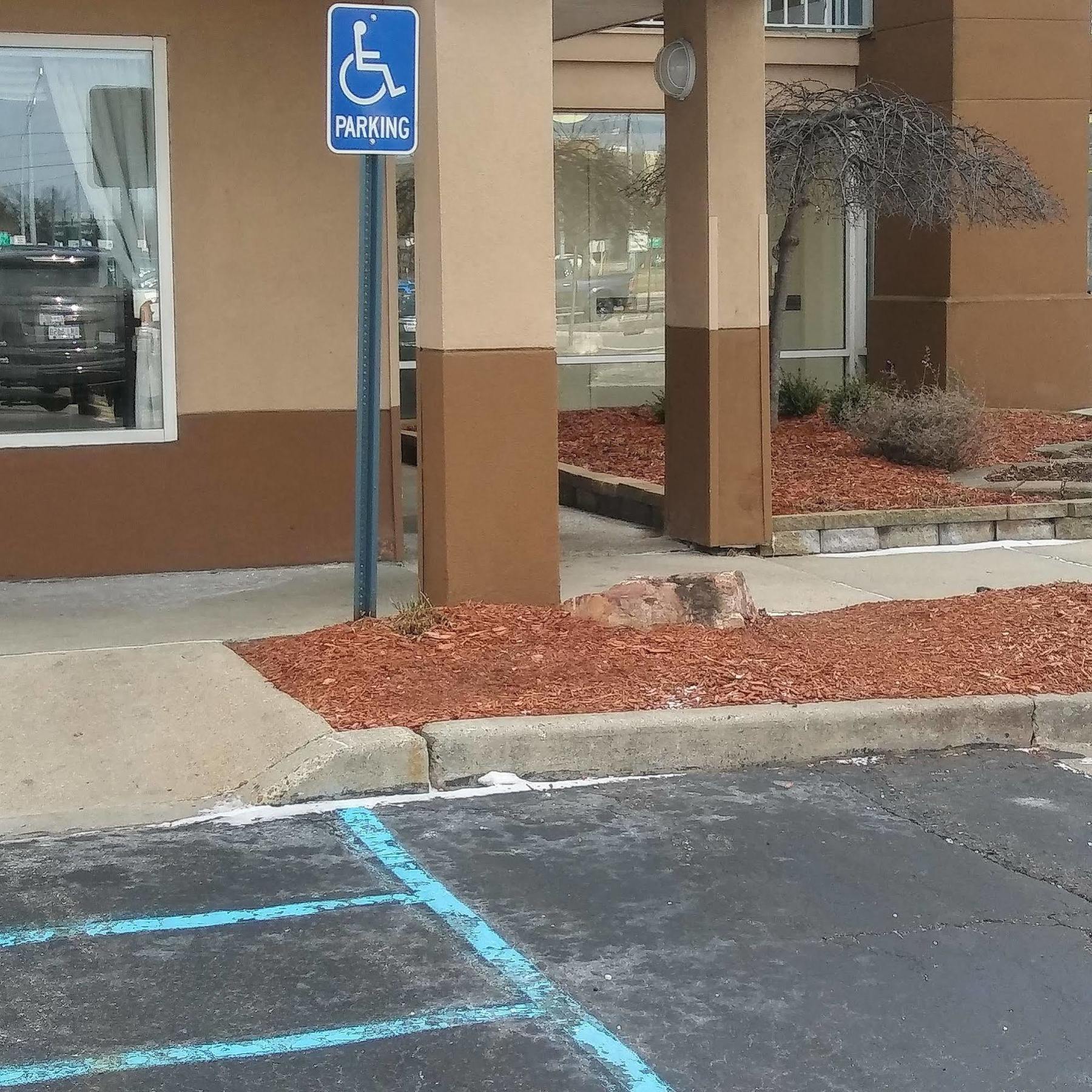Baymont By Wyndham Madison Heights Detroit Area Otel Dış mekan fotoğraf